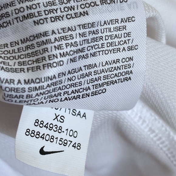 NIKE GOLF DRI-FIT SHORT SLEEVE WHITE DRESS Women’s Size XS Like new cond… - Picture 6 of 7